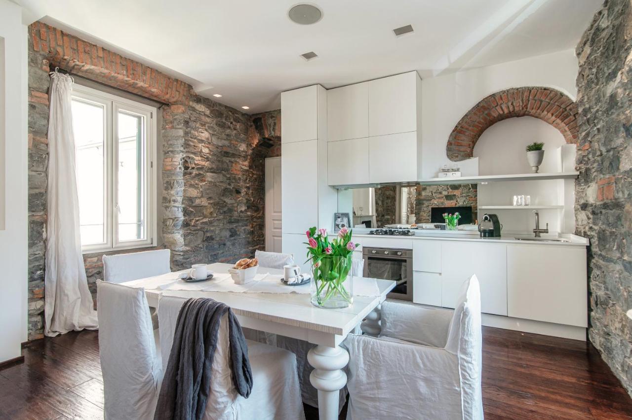Stunning Central Como Apt By Joivy Экстерьер фото